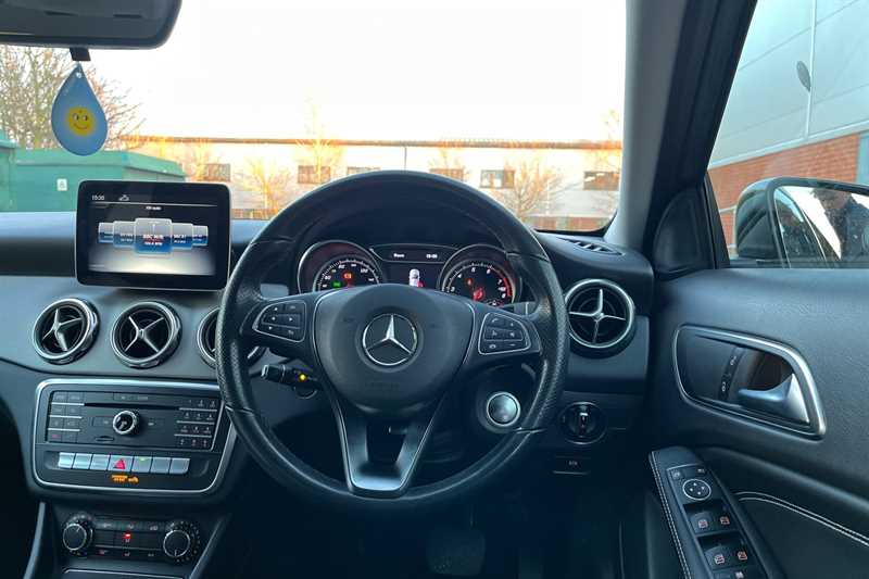 Used Mercedes-Benz GLA 2020 for sale - 77146060: Photo 11