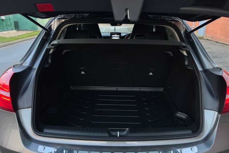 Used Mercedes-Benz GLA 2020 for sale - 77146060: Photo 24