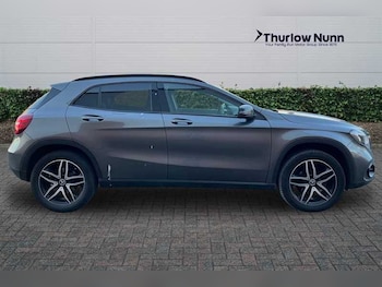 Used Mercedes-Benz GLA 2020 for sale - 77146060: Photo