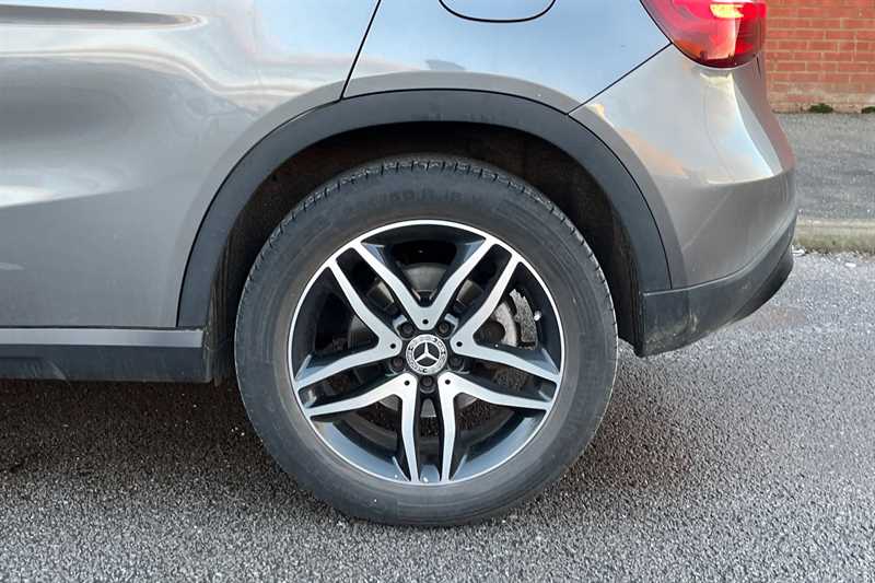 Used Mercedes-Benz GLA 2020 for sale - 77146060: Photo 47