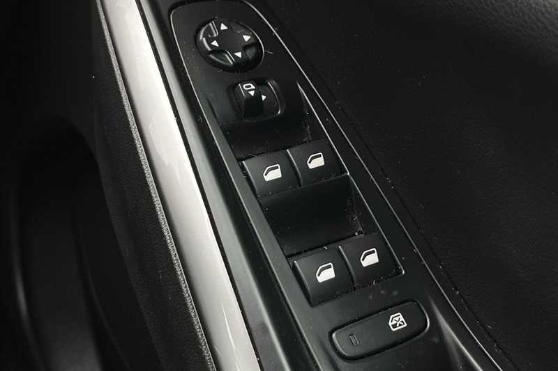 Used Vauxhall Grandland 2022 for sale - 76034201: Photo 16