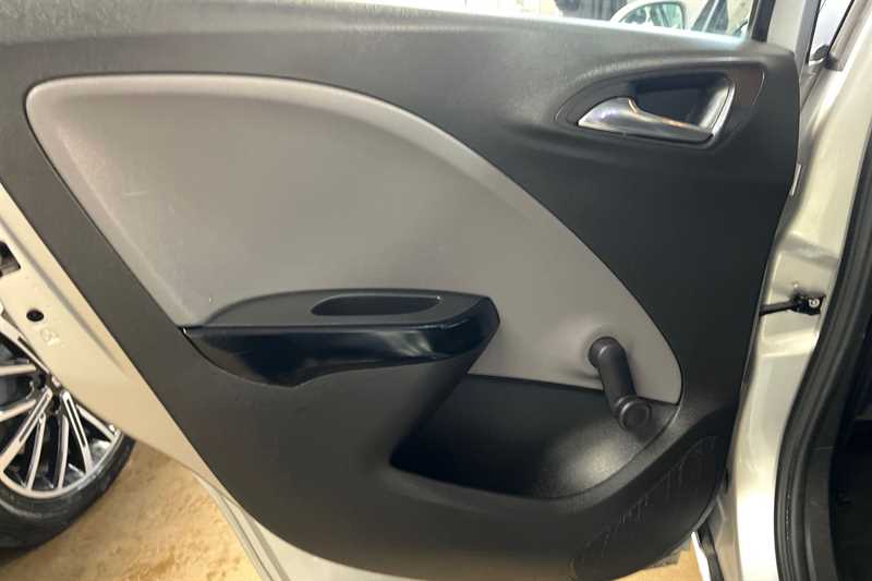 Used Vauxhall Corsa 2015 for sale - 77726334: Photo 31