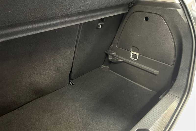 Used Vauxhall Corsa 2015 for sale - 77726334: Photo 41