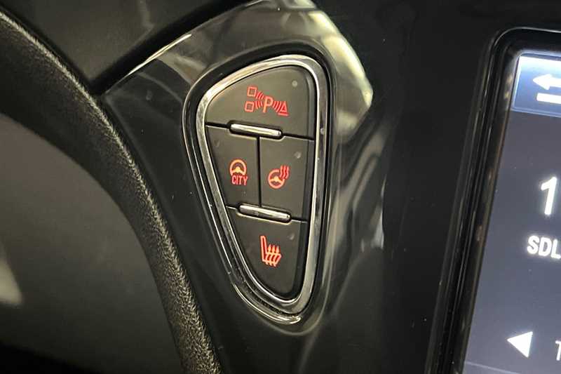 Used Vauxhall Corsa 2015 for sale - 77726334: Photo 48