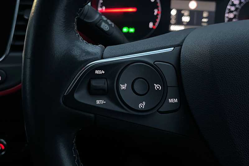 Used Vauxhall Crossland 2023 for sale - 76788528: Photo 21