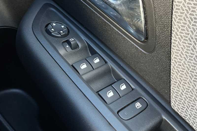 Used Citroen C4 2023 for sale - 77513266: Photo 16