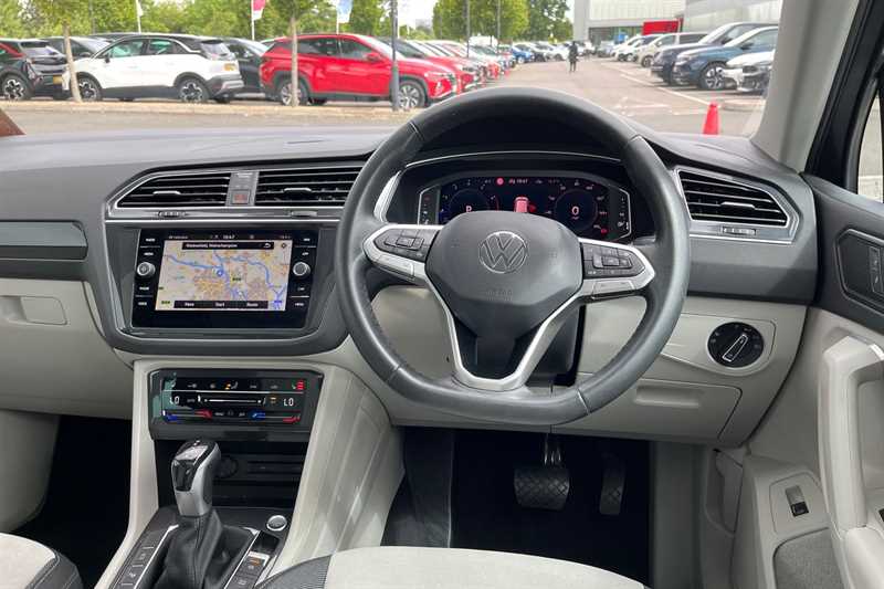 Used Volkswagen Tiguan 2022 for sale - 76169126: Photo 11