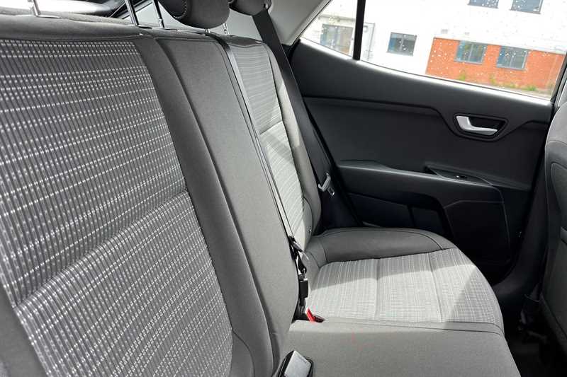 Used Kia Stonic 2022 for sale - 76773567: Photo 23