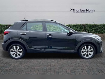 Used Kia Stonic 2022 for sale - 76773567: Photo