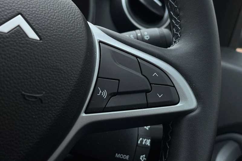 Used Dacia Duster 2023 for sale - 76624095: Photo 22