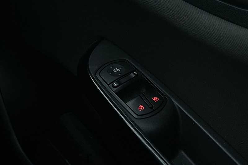 Used Vauxhall Corsa 2017 for sale - 76459217: Photo 16