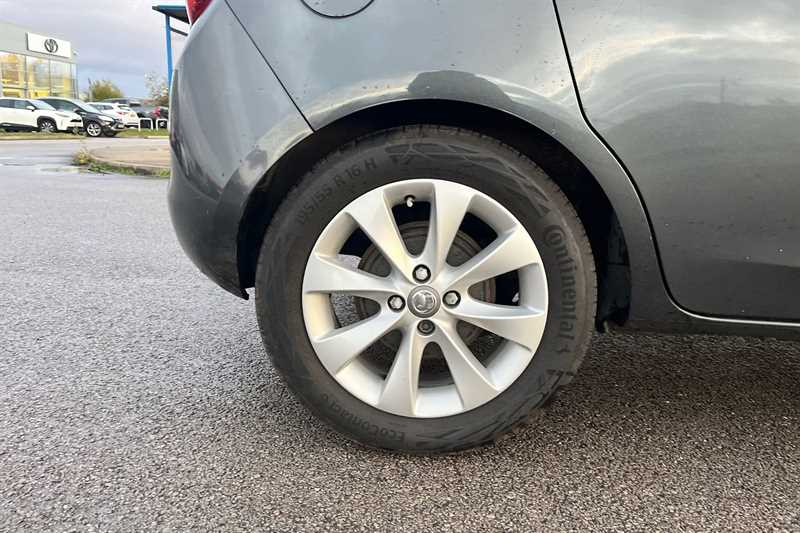 Used Vauxhall Corsa 2017 for sale - 76459217: Photo 9