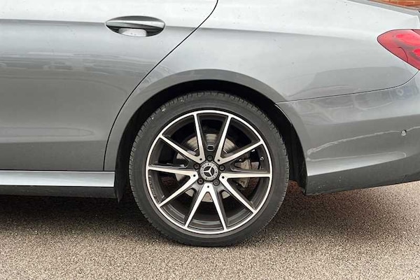 Used Mercedes-Benz E-Class 2020 for sale - 76168954: Photo 47