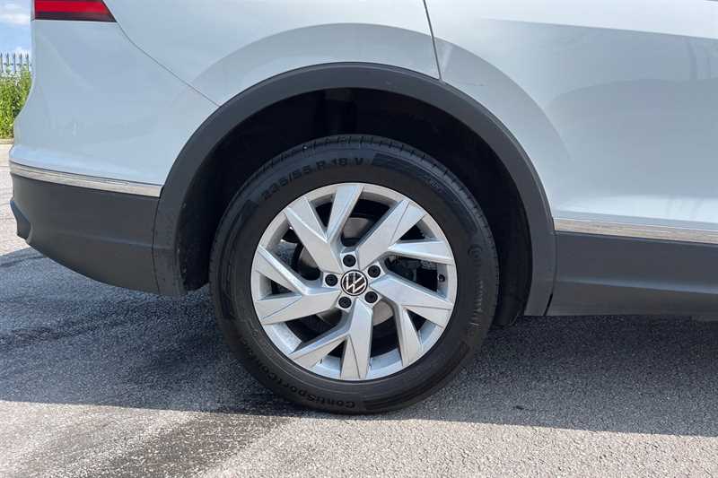 Used Volkswagen Tiguan Allspace 2023 for sale - 77146388: Photo 9