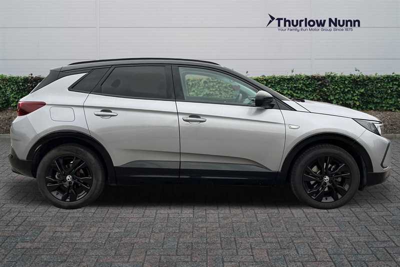 Used Vauxhall Grandland 2022 for sale - 76140722: Photo 2