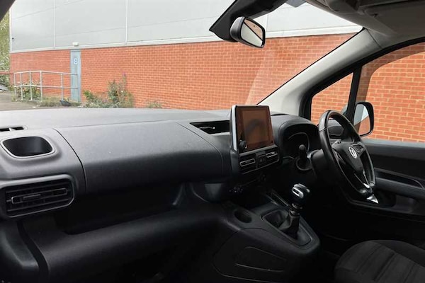Used Vauxhall Combo Life 2022 for sale - 76204445: Photo 13