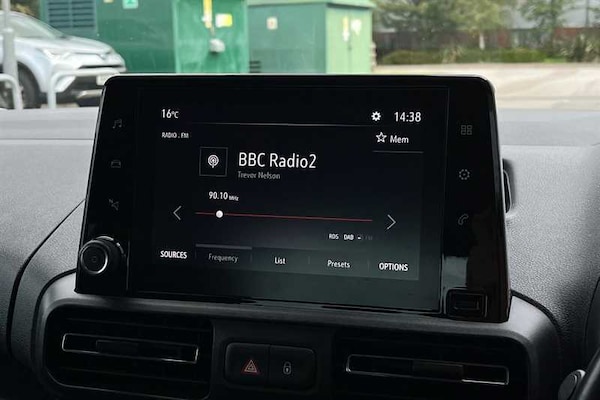 Used Vauxhall Combo Life 2022 for sale - 76204445: Photo 17
