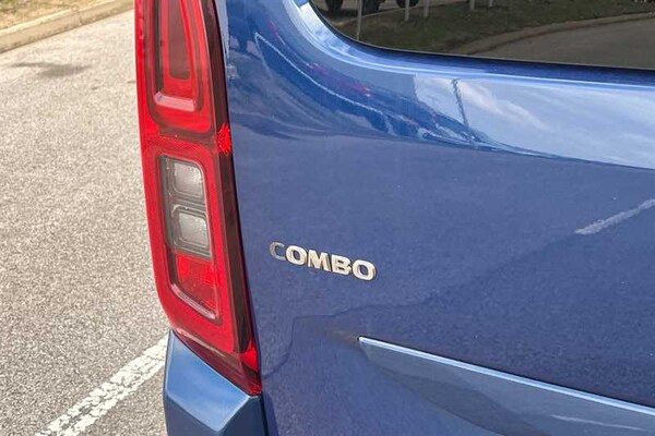 Used Vauxhall Combo Life 2022 for sale - 76204445: Photo 26