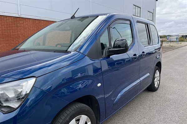 Used Vauxhall Combo Life 2022 for sale - 76204445: Photo 43