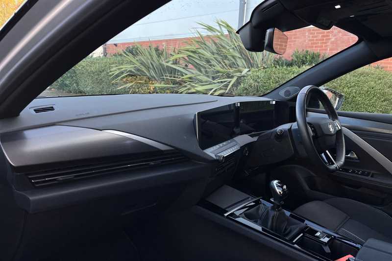 Used Vauxhall Astra 2024 for sale - 76400897: Photo 13