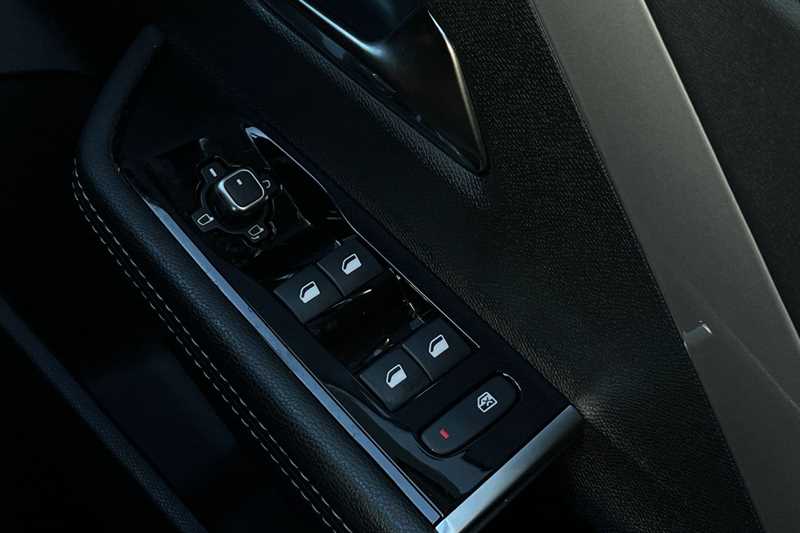 Used Vauxhall Astra 2024 for sale - 76400897: Photo 16