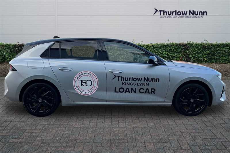 Used Vauxhall Astra 2024 for sale - 76400897: Photo 2