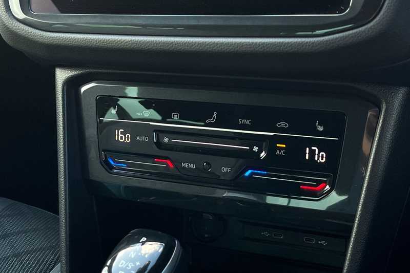 Used Volkswagen Tiguan 2024 for sale - 76062412: Photo 15