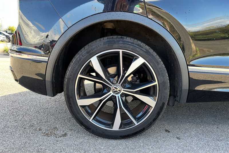 Used Volkswagen Tiguan 2024 for sale - 76062412: Photo 9