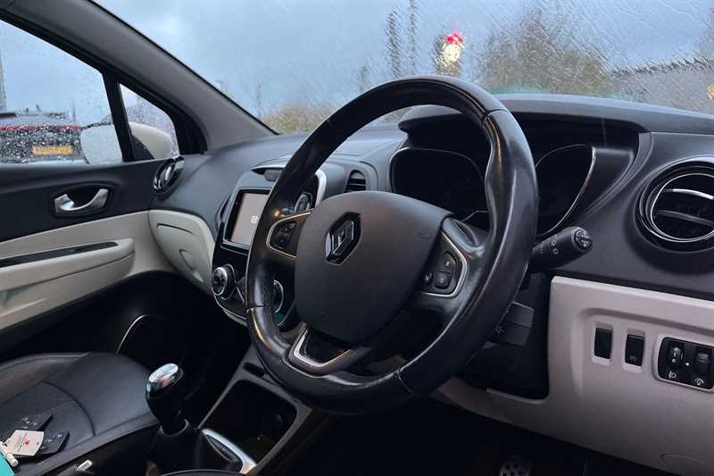 Used Renault Captur 2019 for sale - 76705773: Photo 10
