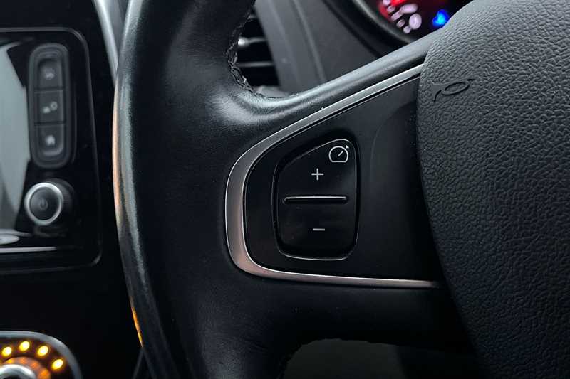 Used Renault Captur 2019 for sale - 76705773: Photo 21