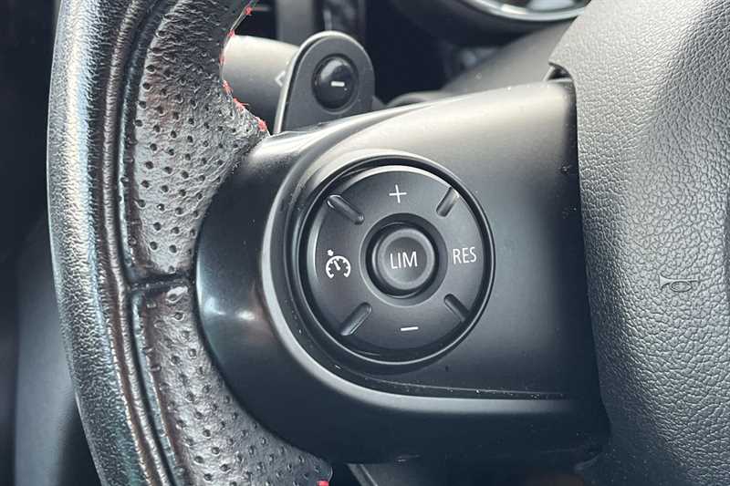 Used MINI Hatch 2015 for sale - 76372647: Photo 21