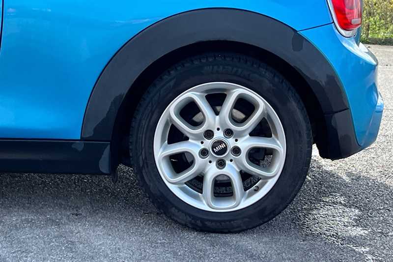 Used MINI Hatch 2015 for sale - 76372647: Photo 48