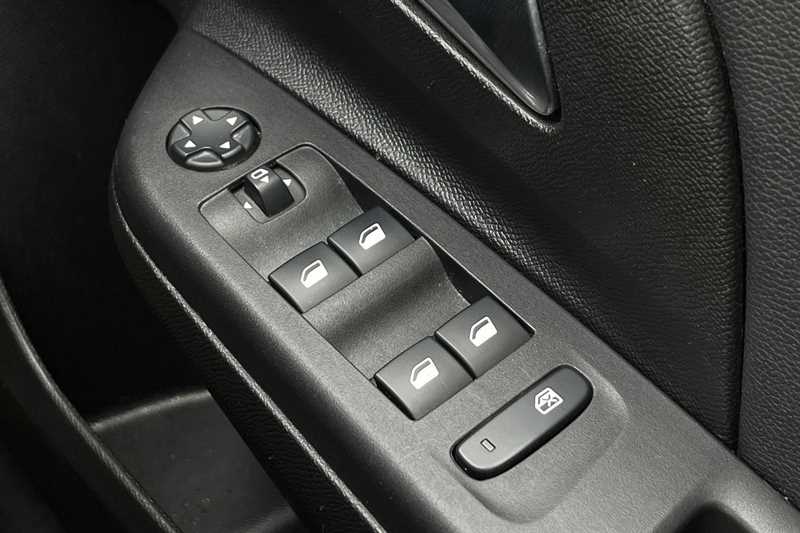 Used Vauxhall Corsa 2020 for sale - 76311730: Photo 16