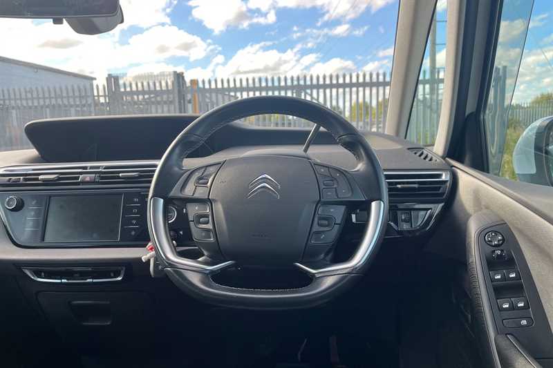 Used Citroen C4 Picasso 2016 for sale - 76155263: Photo 11