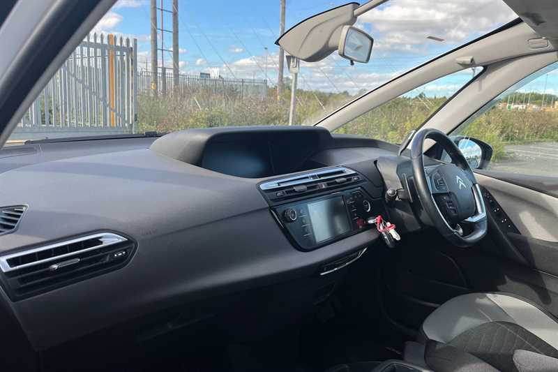 Used Citroen C4 Picasso 2016 for sale - 76155263: Photo 13