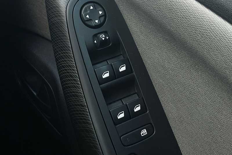 Used Citroen C4 Picasso 2016 for sale - 76155263: Photo 16
