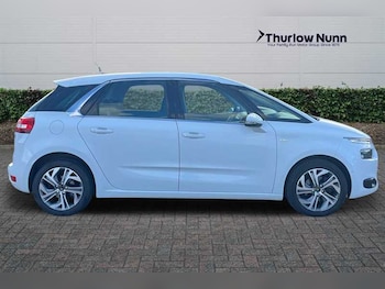 Used Citroen C4 Picasso 2016 for sale - 76155263: Photo