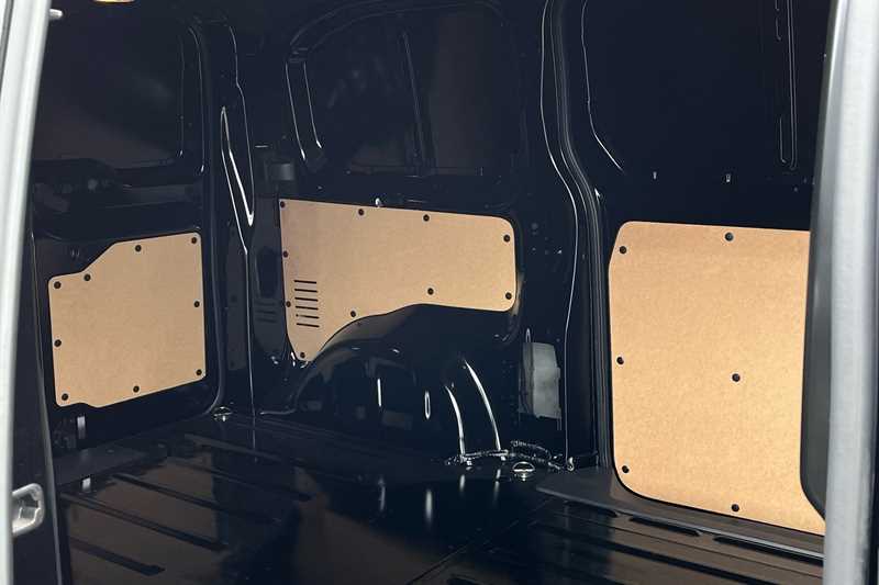 Used Vauxhall Vivaro 2025 for sale - 77146009: Photo 37