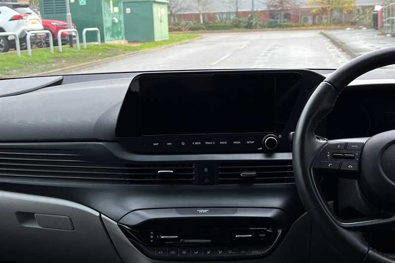 Used Hyundai i20 2023 for sale - 76552630: Photo 14