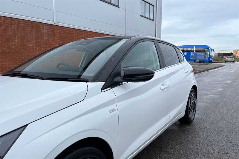 Used Hyundai i20 2023 for sale - 76552630: Photo 44