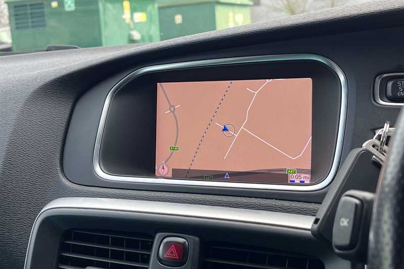 Used Volvo V40 2018 for sale - 77513229: Photo 18