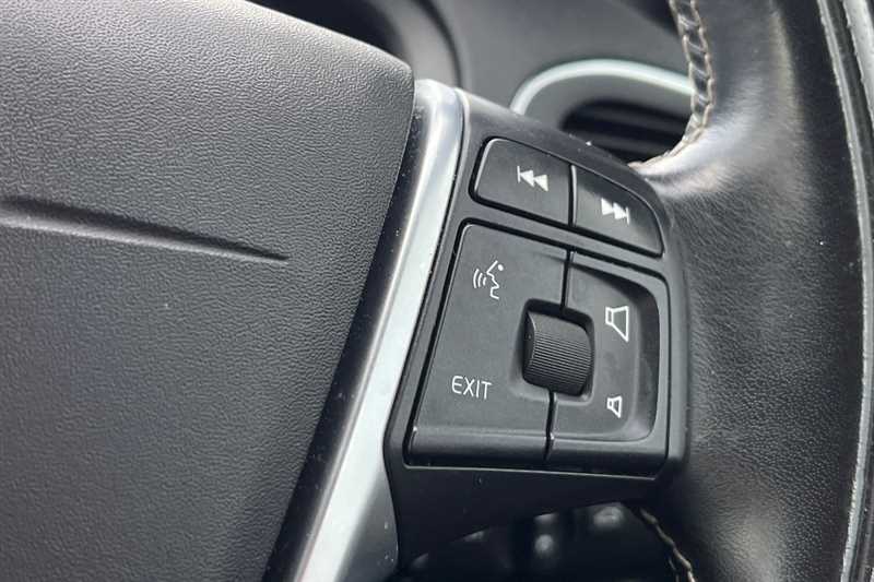 Used Volvo V40 2018 for sale - 77513229: Photo 22