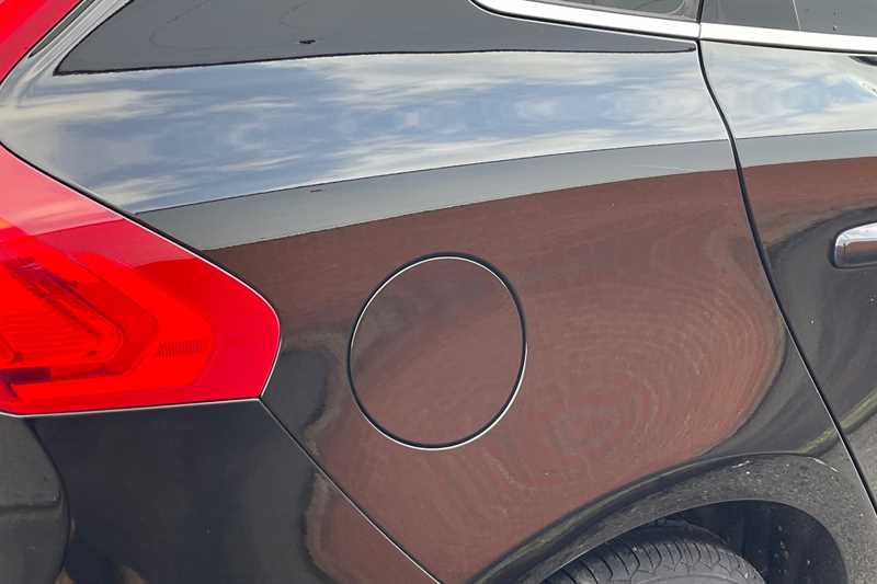 Used Volvo V40 2018 for sale - 77513229: Photo 34