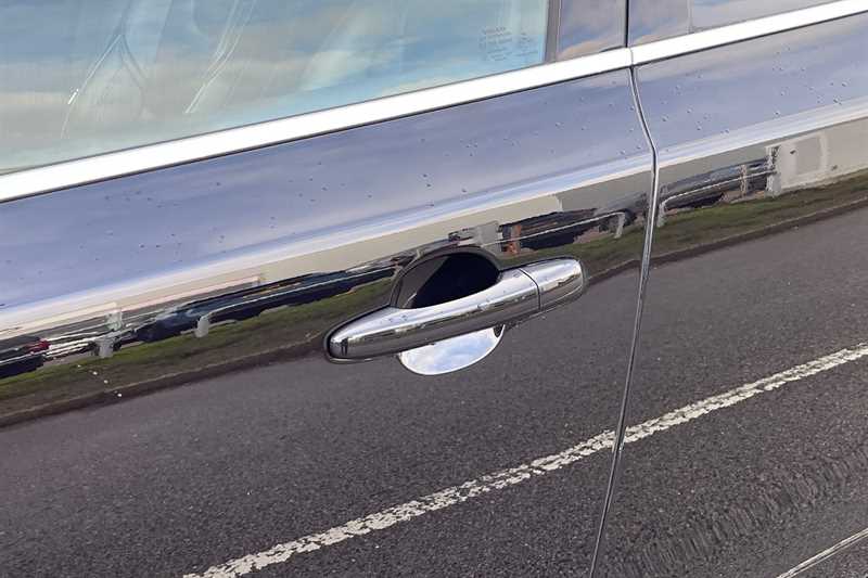 Used Volvo V40 2018 for sale - 77513229: Photo 47