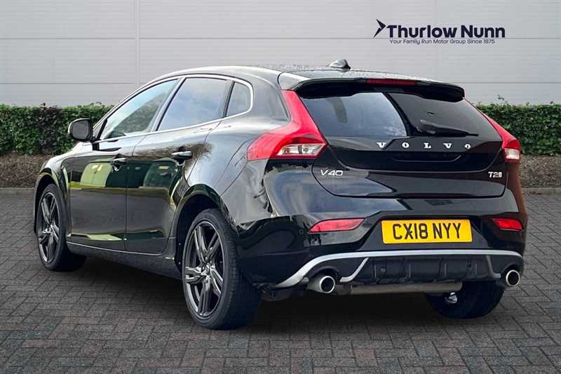 Used Volvo V40 2018 for sale - 77513229: Photo 5