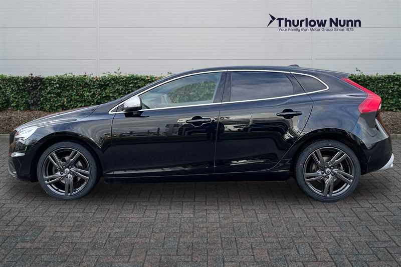 Used Volvo V40 2018 for sale - 77513229: Photo 6