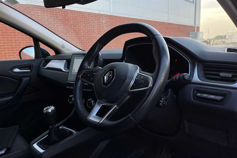 Used Renault Captur 2022 for sale - 76034171: Photo 10