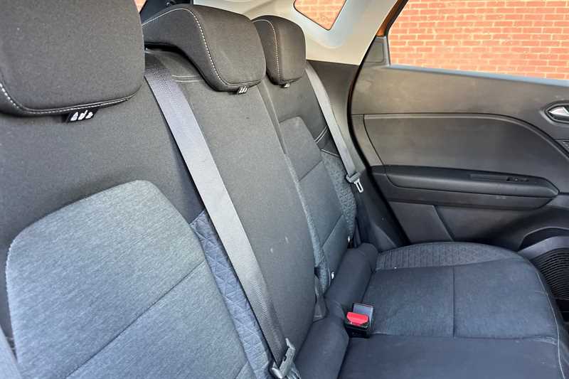 Used Renault Captur 2022 for sale - 76034171: Photo 23