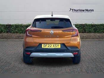 Used Renault Captur 2022 for sale - 76034171: Photo