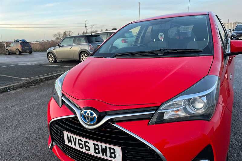 Used Toyota Yaris 2016 for sale - 77471573: Photo 44